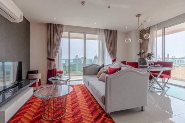 Grande Caribbean. Hot deal! Corner 2 bedrooms close to the beach. 12th floor. Sea view